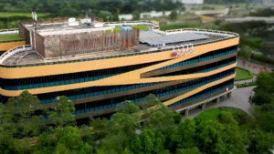 MyRepublic Indonesia, penyedia layanan internet berbasis fiber optik dan TV berlangganan  di bawah PT Eka Mas Republik, entitas anak PT Dian Swastatika Sentosa Tbk. (DSSA). /Dok. DSSA