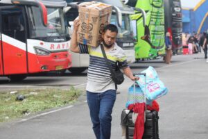 Warga memanfaatkan fasilitas mudik gratis. /Kemenhub