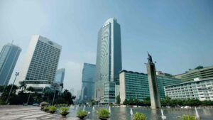 Gedung BCA. BCA melakukan penyesuaian jadwal operasional kantor cabang seiring dengan libur nasional peringatan Isra Mikraj 1447 Hijriah yang jatuh pada hari ini, Jumat (16/1/2026). /BBCA