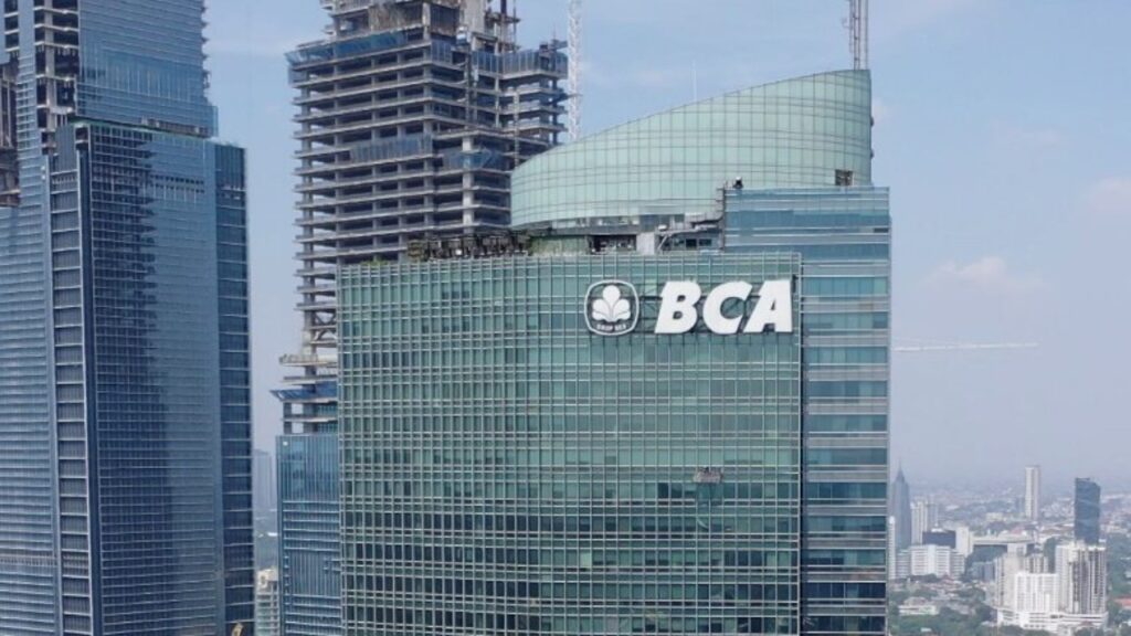 Gedung BCA. Perseroan mencatatkan pertumbuhan kredit, transaksi, dan laba dengan kualitas aset terjaga sepanjang 2025. /BBCA
