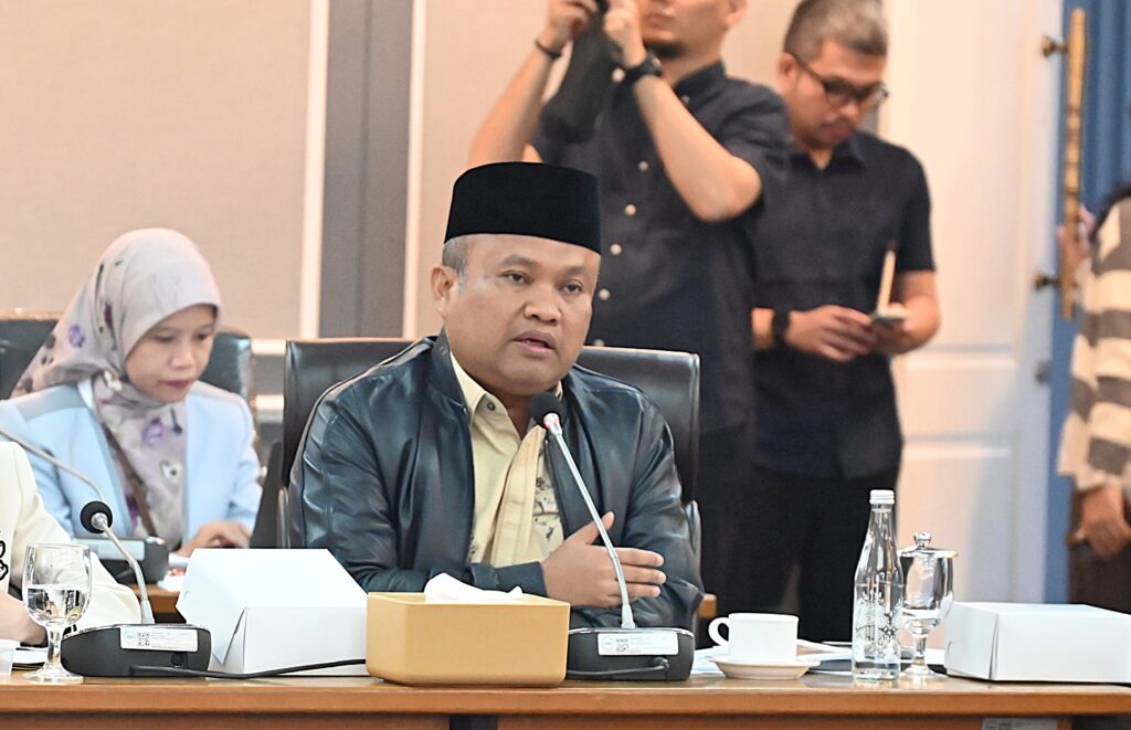 Wakil Ketua Komisi XIII DPR RI Sugiat Santoso dalam Rapat Kerja Komisi XIII DPR RI dengan Menteri Hukum di Gedung Nusantara II, DPR RI, Senayan, Jakarta, Senin (19/1/2026). DPR- Alya/Andri