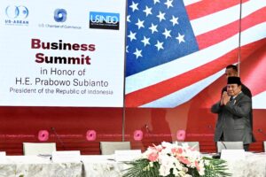 Presiden Prabowo Subianto menghadiri sesi roundtable dalam Business Summit yang digelar di Gedung U.S. Chamber of Commerce, Washington DC, Amerika Serikat, Rabu (18/02/2026). Prabowo perkuat diplomasi ekonomi dan dukung perdamaian Gaza melalui kunjungan AS. /BPMI Setpres