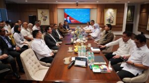 Pertemuan Menteri Perumahan dan Kawasan Permukiman (PKP) Maruarar Sirait, Direktur Utama PT Bank Rakyat Indonesia (Persero) Tbk Hery Gunardi, dan Direktur Utama PT Permodalan Nasional Madani (PNM) Arief Mulyadi di kantor Kementerian PKP, Jakarta, Senin (9/2/2026). Sinergi PKP, BRI, dan PNM diarahkan memperkuat rumah subsidi dan menurunkan bunga kredit usaha. /Kementerian PKP