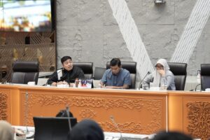 Fraksi Partai Gerindra DPR membahas panitia HUT ke-18 Gerindra. Agenda tersebut ditekankan sebagai momentum konsolidasi, kepedulian sosial, dan penguatan kerja kerakyatan. /Gerindra