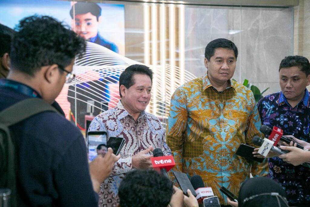 Direktur Utama BRI Hery Gunardi saat menerima kunjungan Menteri Perumahan dan Kawasan Permukiman (PKP) Maruarar Sirait di Kantor Pusat BRI, Rabu (4/2/2025). BRI konsisten memperluas KPR subsidi untuk mendukung Program Asta Cita dan perumahan nasional. /BRI