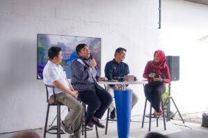 Diskusi bertema Creative Hub, UMKM dan Digitalisasi: Pilar Ekosistem Ekonomi Kreatif Modern di Samara Cafe & Eatery, Purwokerto, Senin (16/2/2026). Universitas Muhammadiyah Purwokerto (UMP) dukung usaha jadi syarat kelulusan demi lahirkan pengusaha muda. /Istimewa