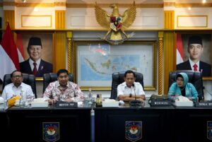 Rapat Koordinasi Program Perumahan di Kantor Kementerian Dalam Negeri, Jakarta, Rabu (25/2/2026). Huntap korban bencana ditargetkan dihuni bertahap sebelum Lebaran 2026. /PKP