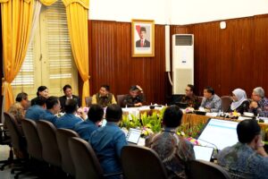 Rapat Komite Tapera di Jakarta, Kamis (26/2/2026). Menteri Keuangan Purbaya Yudhi Sadewa dukung tenor 30 tahun, cicilan ringan, akses rumah rakyat semakin luas. /PKP