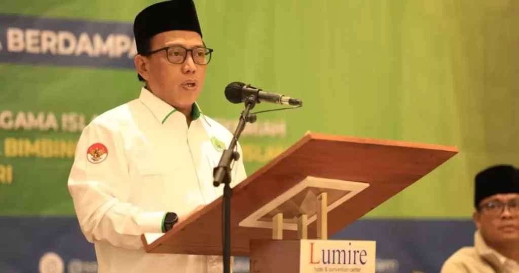 Direktur Urusan Agama Islam dan Bina Syariah Kementerian Agama Arsad Hidayat. Kriteria baru MABIMS perkuat akurasi dan keselarasan penentuan awal bulan hijriah regional. /MUI