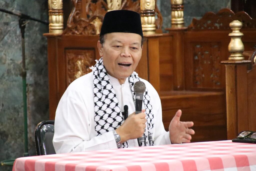 Wakil Ketua Majelis Permusyawaratan Rakyat Republik Indonesia, Hidayat Nur Wahid. Hidayat Nur Wahid dorong aksi nyata internasional hentikan penutupan Masjid Al Aqsha. /PKS