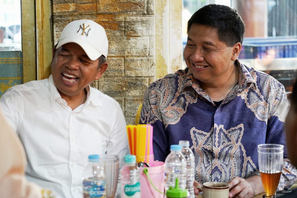 Menteri Perumahan dan Kawasan Permukiman (PKP) Maruarar Sirait (Ara) dan Gubernur Jawa Barat Dedi Mulyadi. Pemerintah percepat perumahan subsidi lewat inovasi digital dan regulasi baru nasional. /PKP