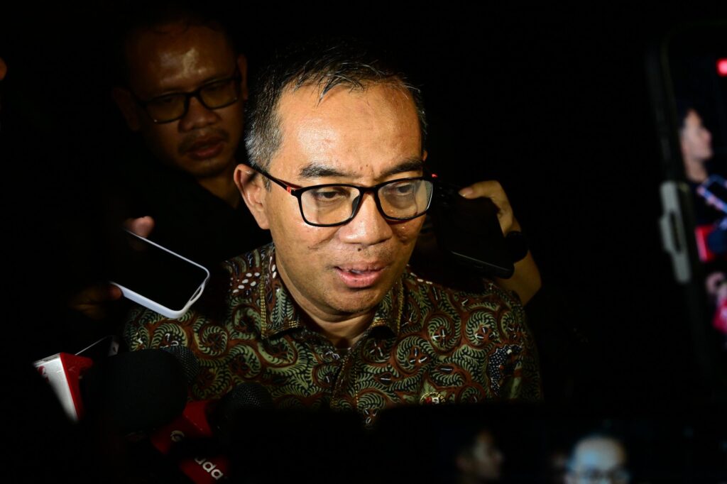 Menteri Pendidikan Tinggi, Sains, dan Teknologi (Mendiktisaintek) Brian Yuliarto. Pemerintah percepat industrialisasi sambil menyiapkan SDM perguruan tinggi sesuai kebutuhan sektor strategis nasional mendatang. /BPMI Setpres
