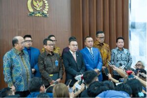 Pertemuan Wakil Ketua DPR RI Sufmi Dasco Ahmad, Menteri Sekretaris Negara Prasetyo Hadi, COO BPI Danantara Dony Oskaria, Direktur Utama BRI Hery Gunardi, jajaran direktur utama Himbara, BPJS Ketenagakerjaan, serta sejumlah BUMN pekan ini. BRI menilai fundamental perbankan nasional tetap kuat meski IHSG masih berada tertekan. /BRI
