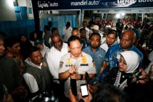 Menteri Dalam Negeri (Mendagri) Muhammad Tito Karnavian usai meninjau Perumahan Subsidi Grand Royal Residence II di Kota Jayapura, Papua. Dukungan pemda diharapkan mempercepat pembangunan perumahan subsidi sekaligus meningkatkan kesejahteraan masyarakat berpenghasilan rendah. /PKP