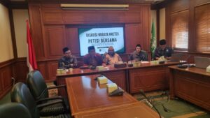 Diskusi Budaya dan Petisi Bersama untuk Ekosistem Pertembakauan Nusantara. Lesbumi mendesak pemerintah membatalkan regulasi tembakau demi melindungi ekonomi, budaya, dan jutaan tenaga kerja nasional. /Swaranusa-Jaffry P. Prakoso