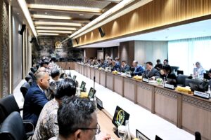 Rapat Kerja Pembahasan Subsidi Kapal Perintis yang Melayani Pulau-Pulau Terluar di Gedung DPR, Jakarta, Senin (20/7/2026). Kemenhub menjamin layanan kapal perintis terus beroperasi normal demi memenuhi kebutuhan mobilitas logistik bagi masyarakat. /BKIP-Ika
