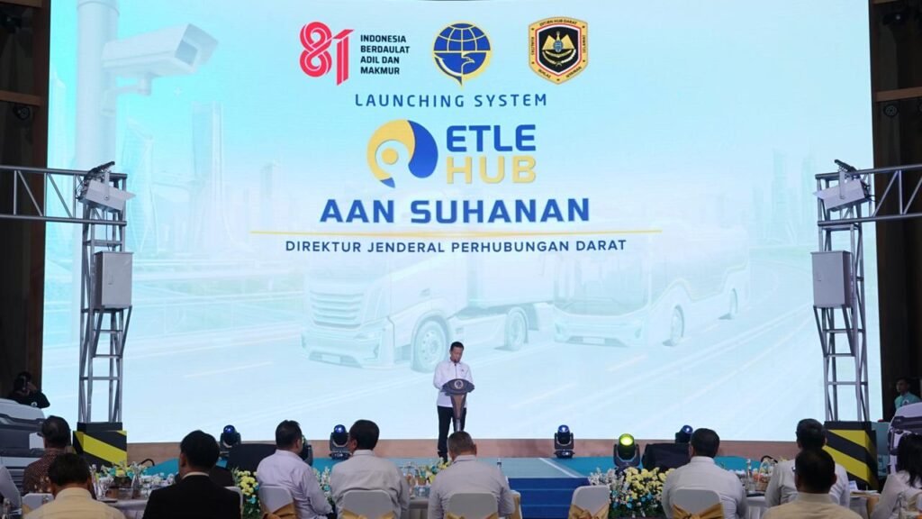 Direktorat Jenderal Perhubungan Darat (Ditjen Hubdat). Kemenhub luncurkan sistem digital ETLE HUB untuk mendukung kelancaran target Zero ODOL 2027. /BKIP Kemenhub-Ika