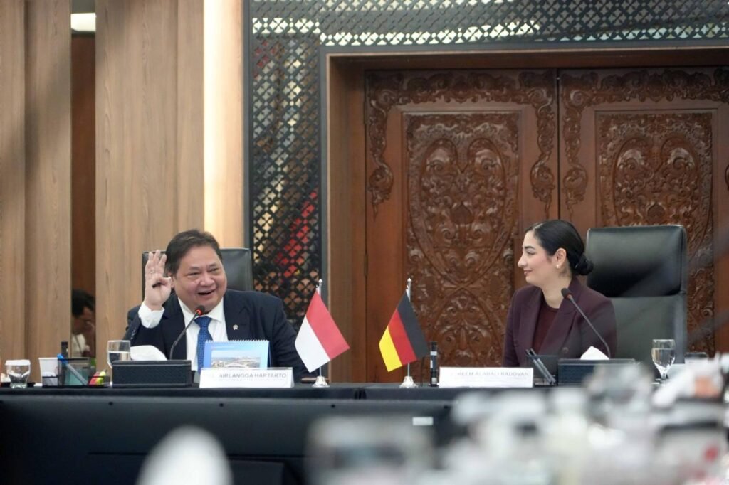 Indonesia dan Jerman sepakat memperkuat kemitraan strategis di bidang investasi, energi terbarukan, semikonduktor, pendidikan vokasi, serta percepatan IEU-CEPA. /humas ekon-zki