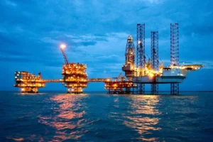 Investasi hulu migas Indonesia tembus US$36 miliar di Blok Masela dan North Hub. Praktisi tegaskan kepastian hukum dan kepastian kontrak jadi syarat utama. /ESDM