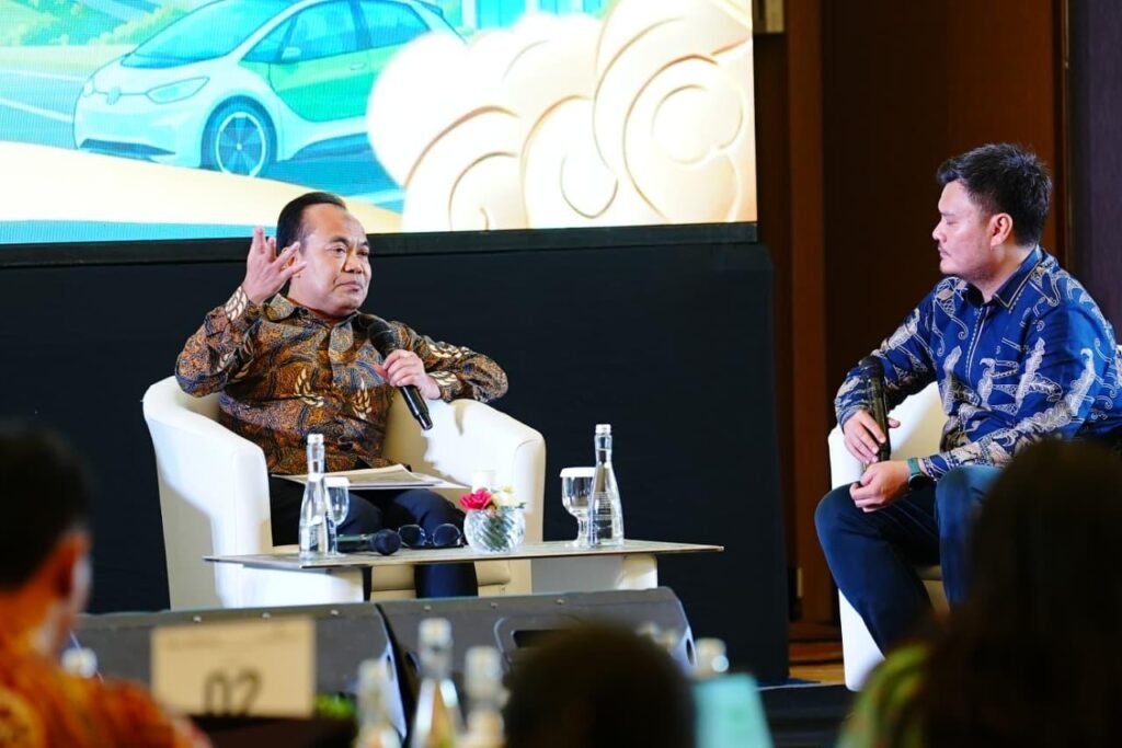 Pemerintah waspadai dampak konflik Selat Hormuz terhadap rantai pasok dan biaya logistik. Realisasi investasi RI Semester I-2026 capai Rp1.010 triliun. /Humas Ekon-rmt