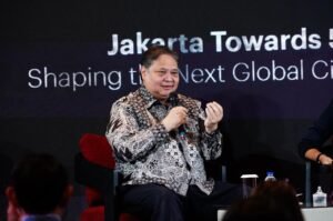 Menko Perekonomian Airlangga Hartarto sebut Jakarta berpotensi jadi pusat jasa, keuangan,dan ekonomi digital global dalam acara Kearney at 100, Jakarta at 500. /Kemenko Perekonomian